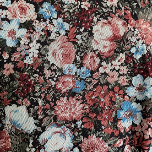 Lace Sheer Floral Mesh Mockneck Going Out Top Women’s Size Small - Picture 6 of 8